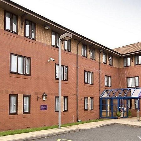 Premier Inn Birmingham City Centre Broad Street エクステリア 写真